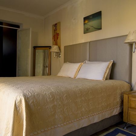 Dakalo Bed And Breakfast Soweto Ngoại thất bức ảnh