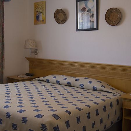 Dakalo Bed And Breakfast Soweto Ngoại thất bức ảnh
