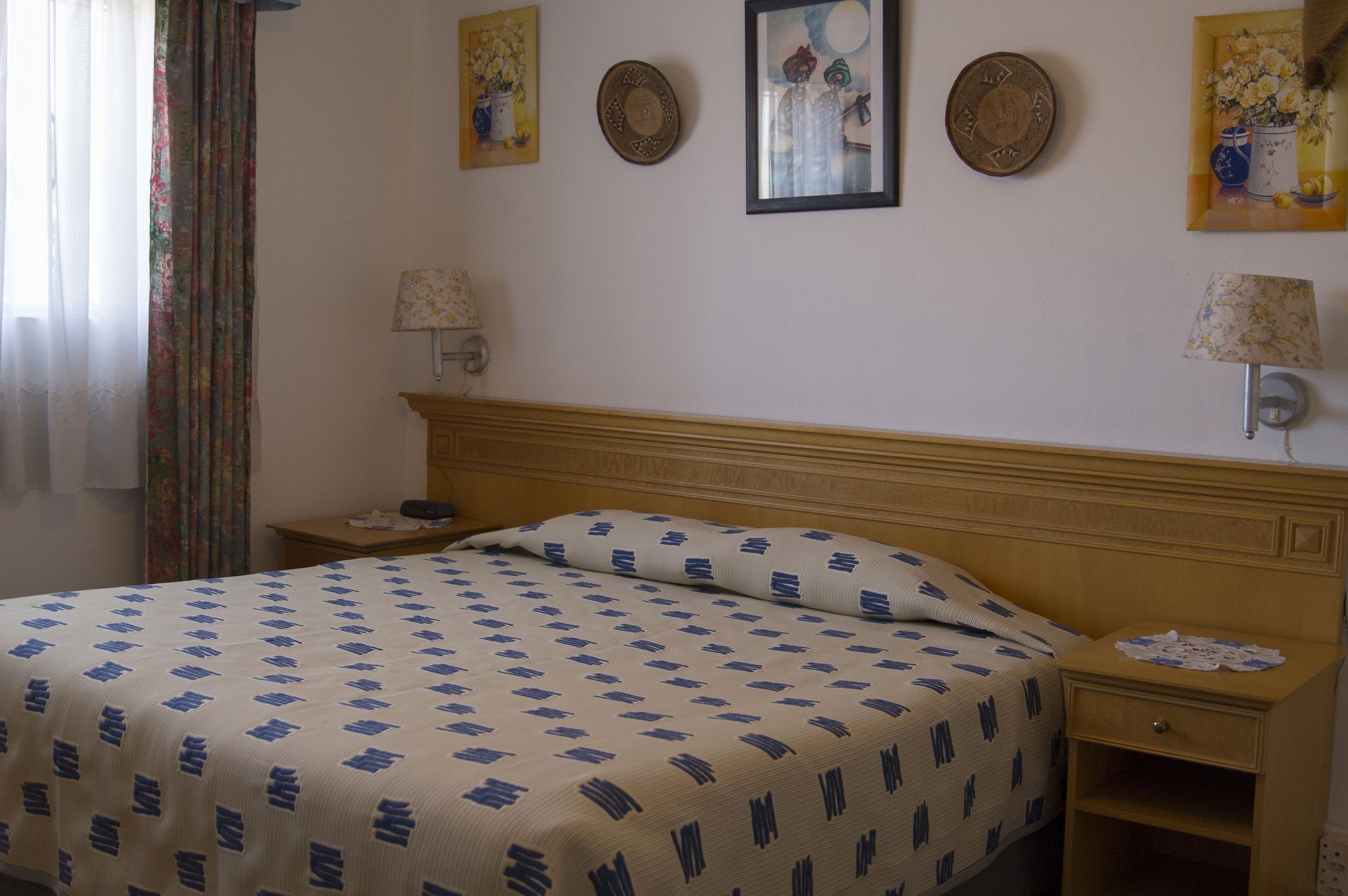 Dakalo Bed And Breakfast Soweto Ngoại thất bức ảnh